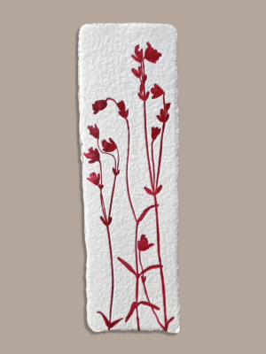 Marque-page artisanal, réalisé en série à la main. Inspiré d'une vraie plante.